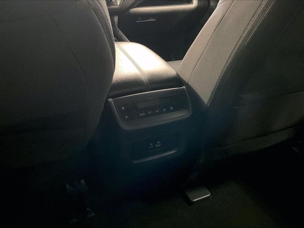 Used 2023 Gray Nissan SV image 28