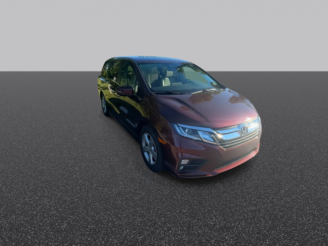 Used 2019  Honda EX-L image 2