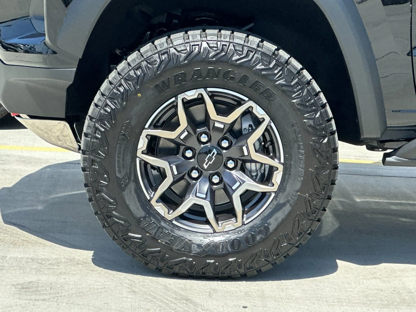 2026 Chevrolet Colorado ZR2 - Photo 26