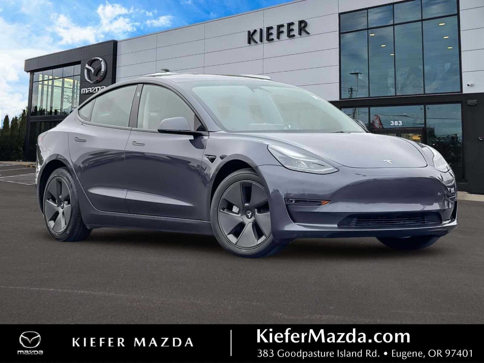 2023 Tesla Model 3 -'s photo