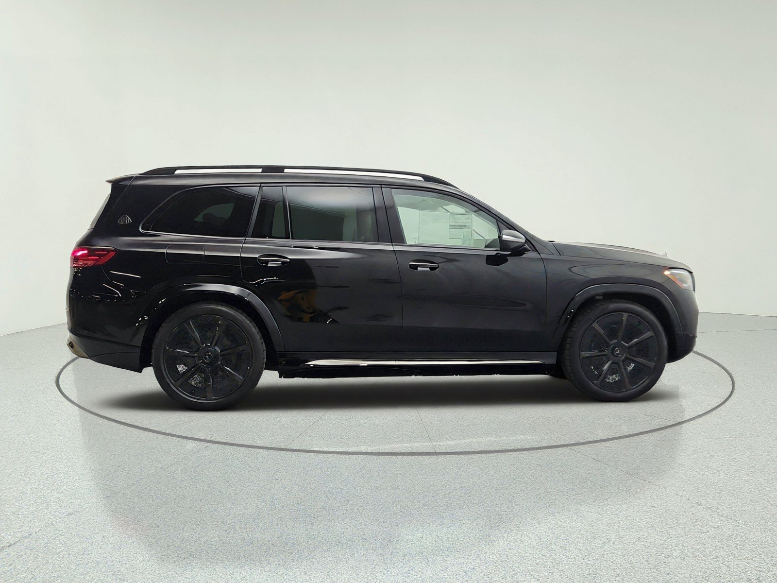 New 2026 Obsidian Black Mercedes-Benz Maybach GLS 600 4MATIC® SUV image 25