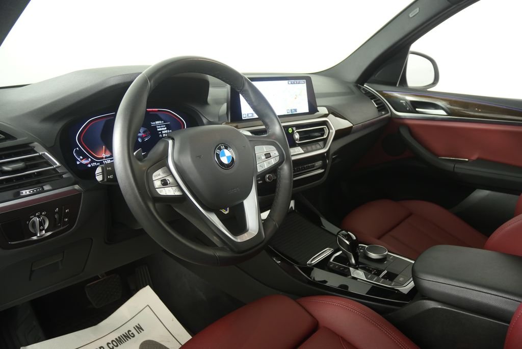 Certified Used 2024 Mineral White Metallic BMW sDrive30i image 12