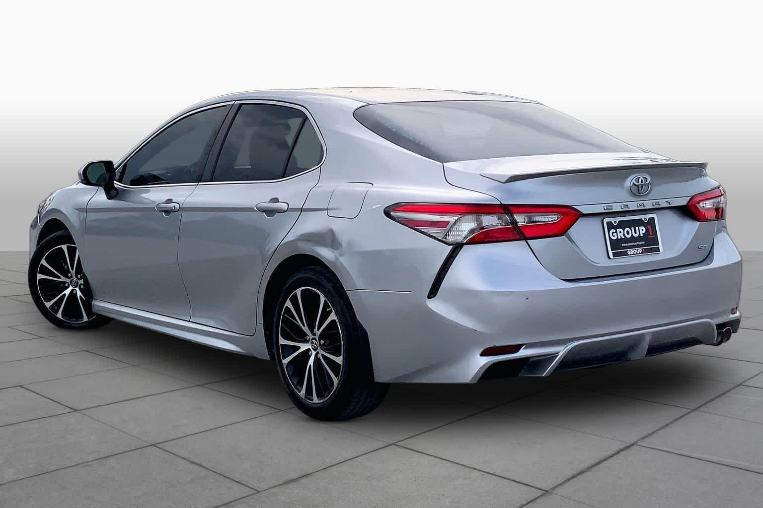 Used 2018 Celestial Silver Metallic Toyota SE image 12
