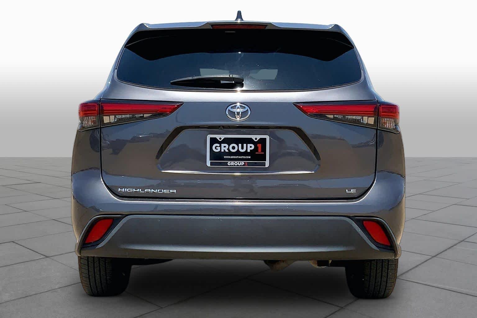 Used 2021 Magnetic Gray Metallic Toyota LE image 5