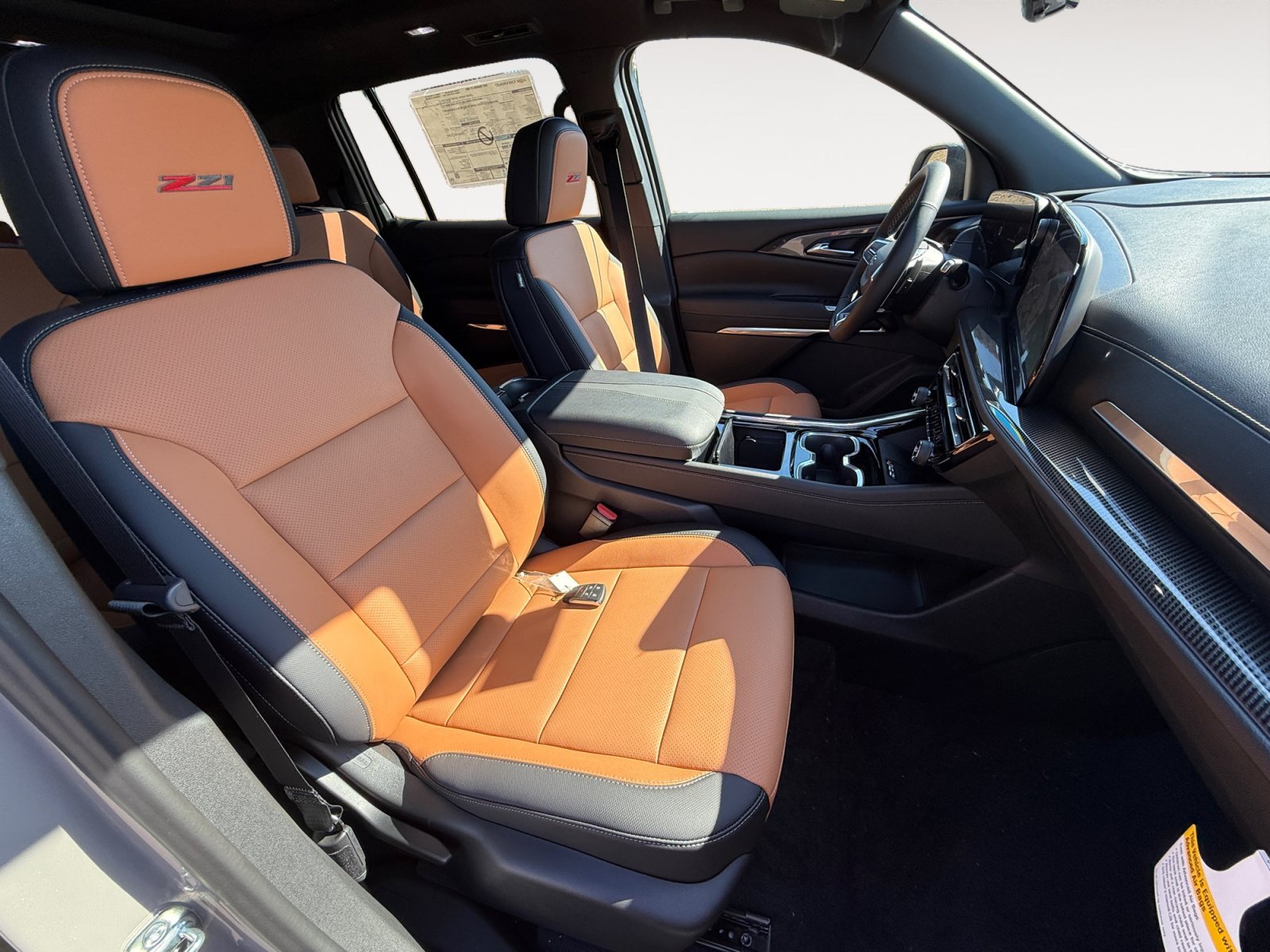 2027 Chevrolet Traverse Z71 - Photo 19