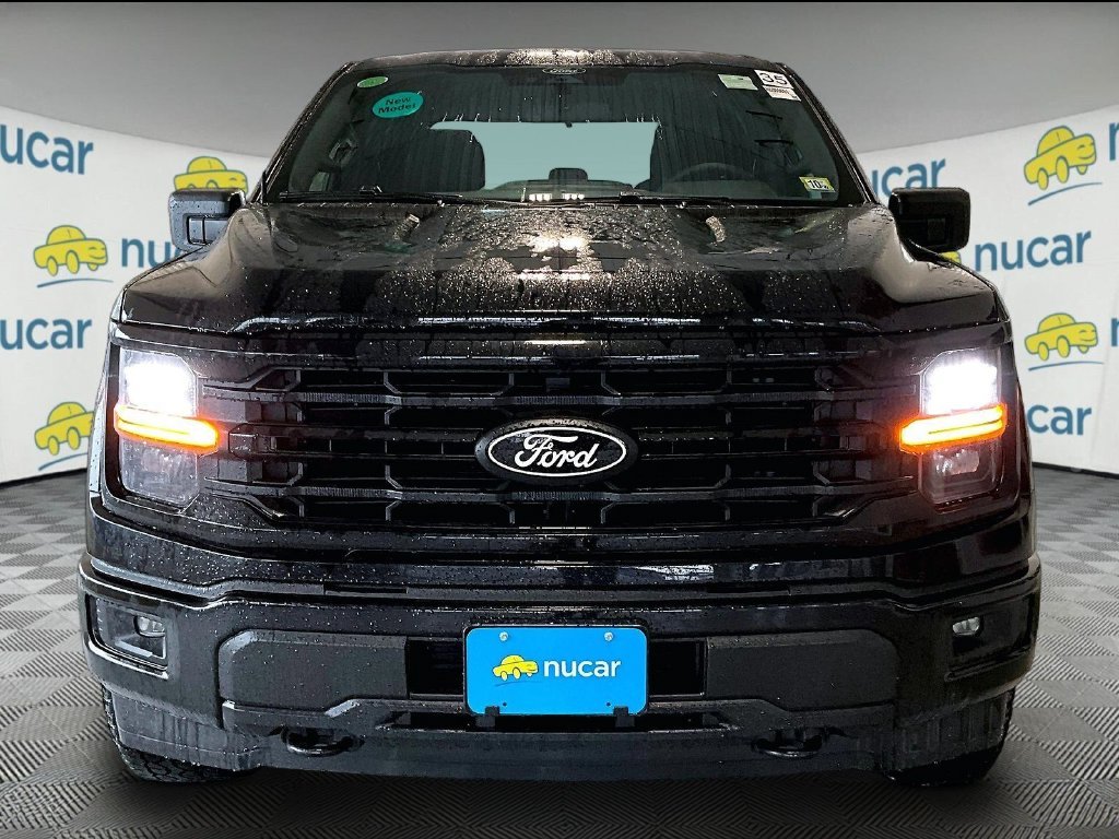 New 2026 Agate Black Metallic Ford XLT image 2