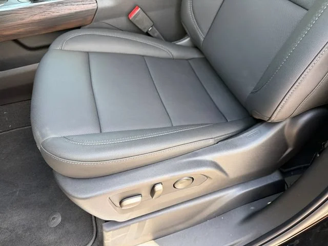 2026 GMC Sierra 1500 SLT - Photo 19