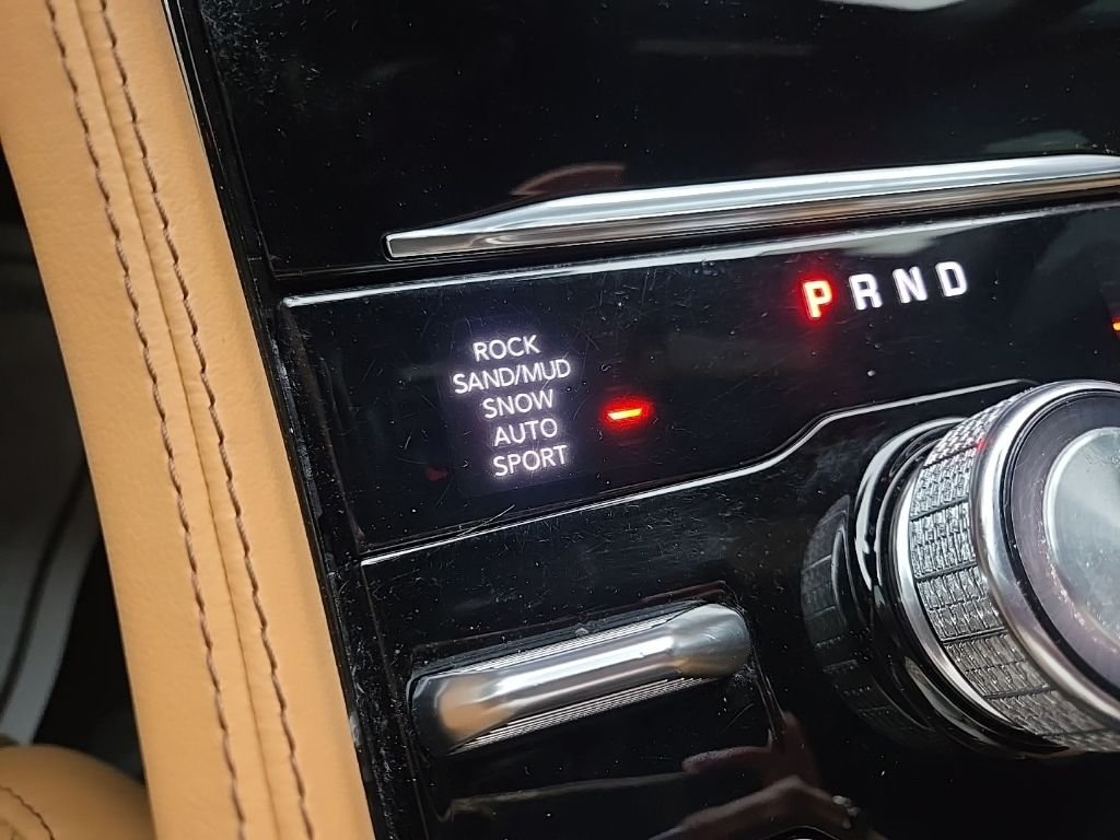 Used 2024 Black Jeep Summit image 67