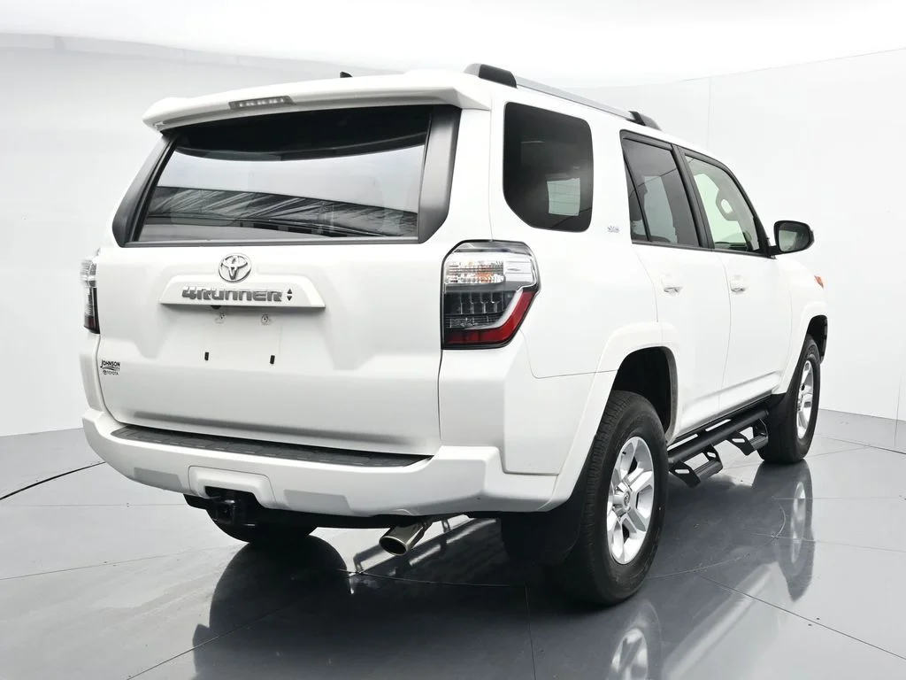 Used 2023 White Toyota SR5 image 6