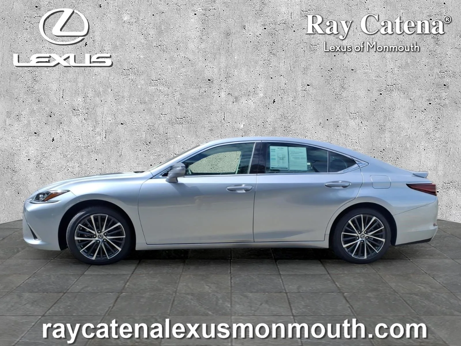 Certified Used 2024 Iridium (1l2) Lexus Premium & Navigation Package image 4