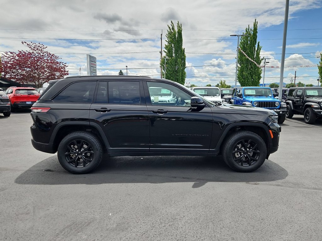 Certified Used 2024 Black Jeep Altitude image 7
