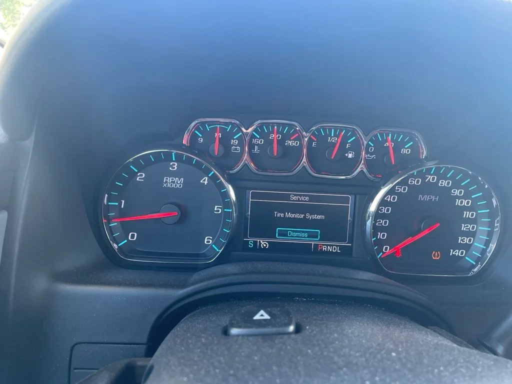 Used 2019 White Chevrolet LT image 21