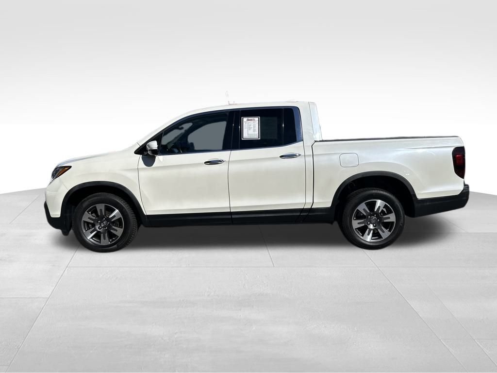 2017 Honda Ridgeline RTL-E photo 2