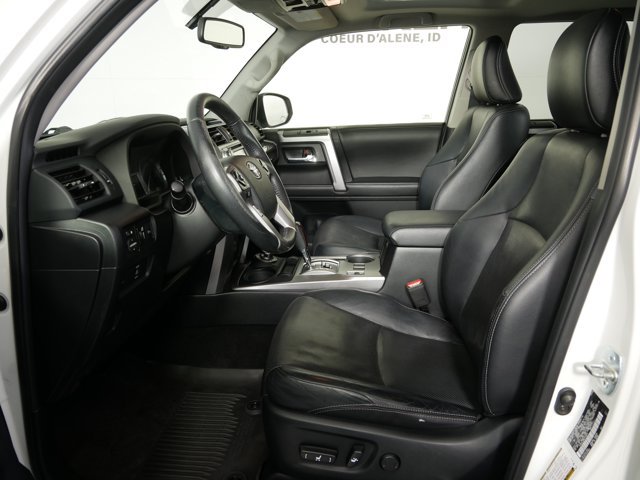 Used 2014 Blizzard Pearl Toyota Limited image 9