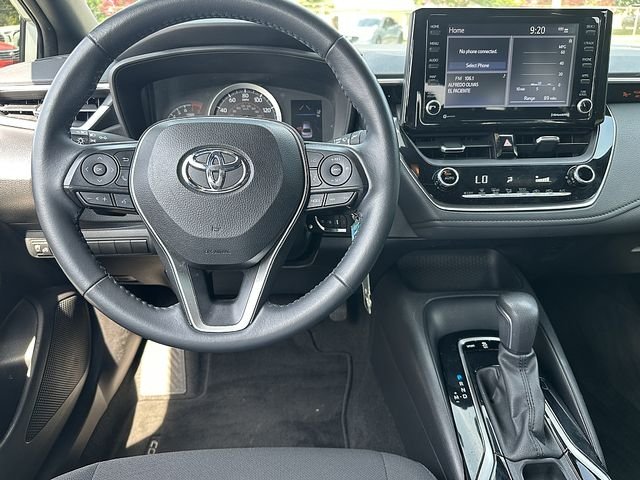 Certified Used 2022 Silver Toyota SE image 18