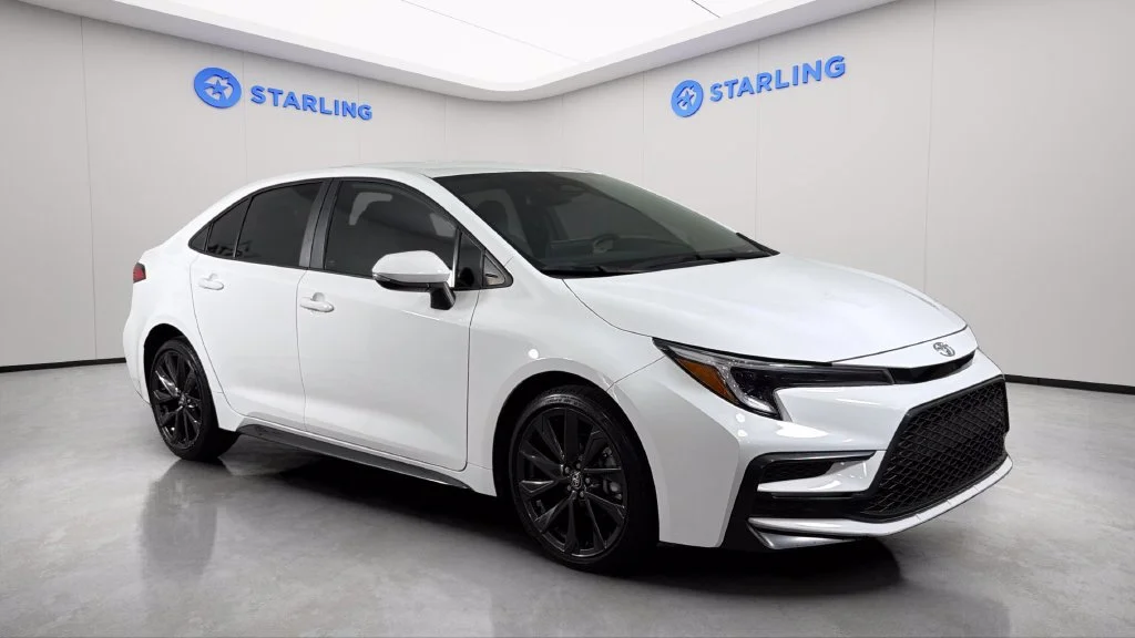 2023 Toyota Corolla SE - Photo 14