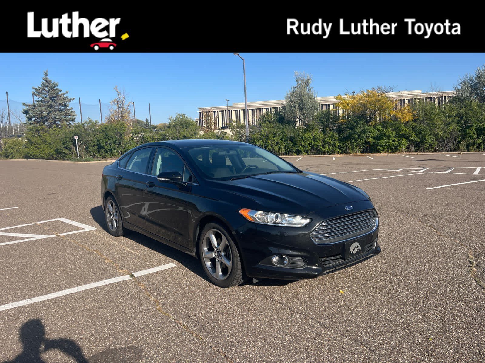 Used 2015 Tuxedo Black Ford SE image 1