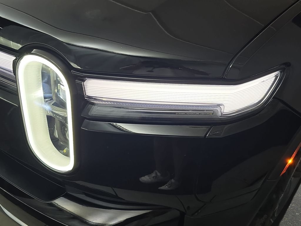 Used 2025 Midnight Rivian Adventure Dual Motor Standard Pack image 26