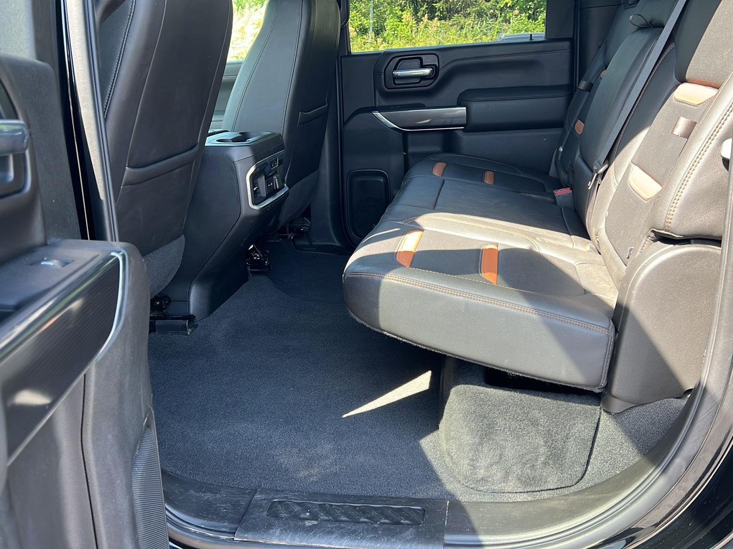 Used 2021 Onyx Black GMC AT4 image 19