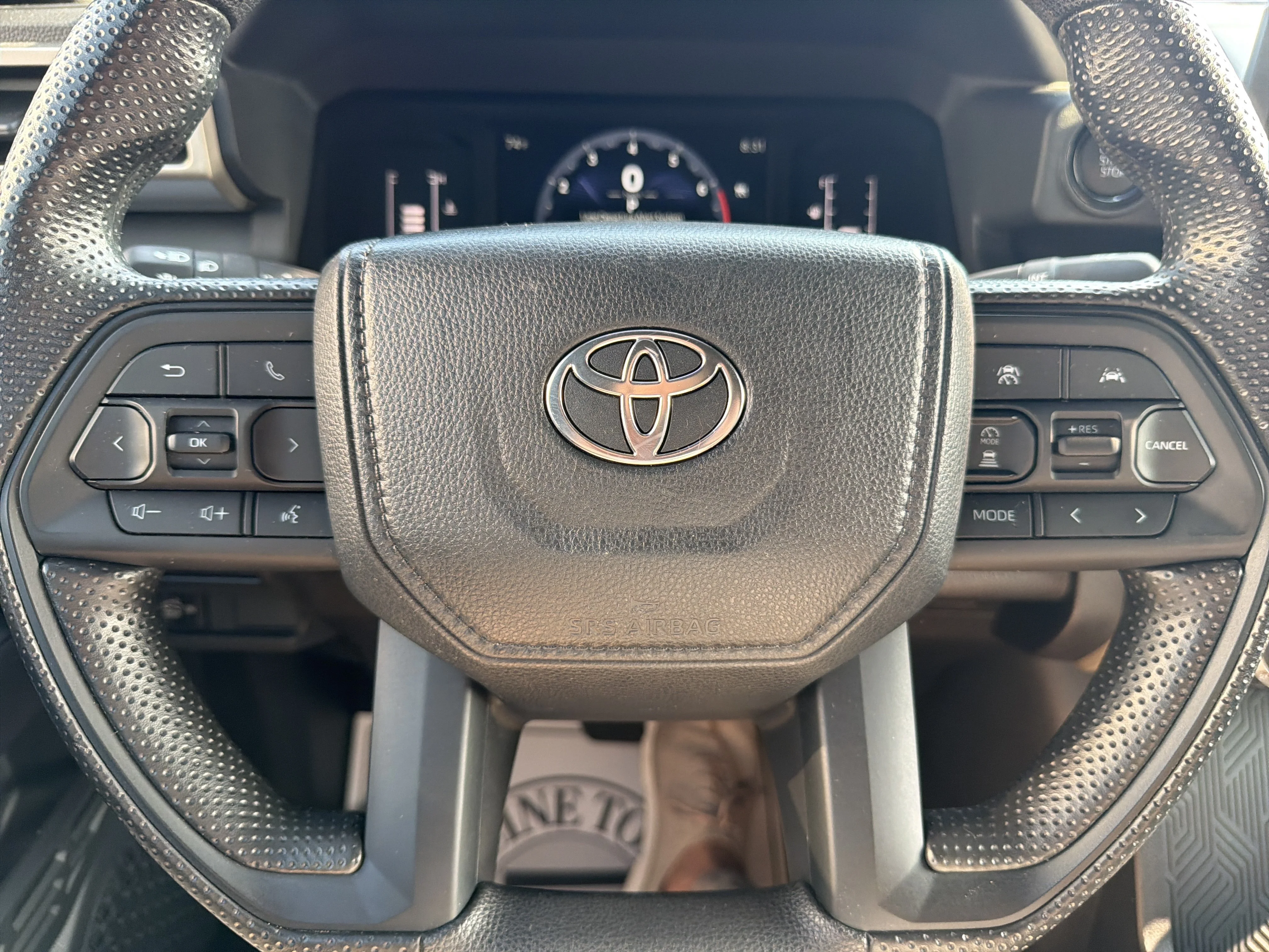 2024 Toyota Tacoma SR5 - Photo 13