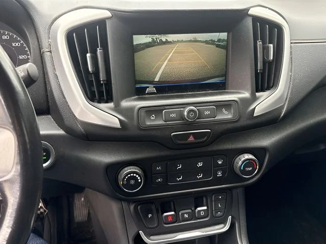 Used 2018 Red GMC SLE image 17