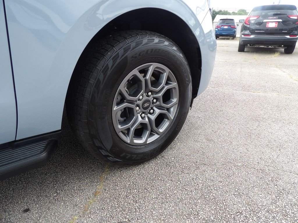Used 2025 Gray Metallic Ford Active image 10