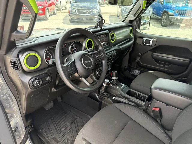Used 2023 Gray Jeep Sport image 17