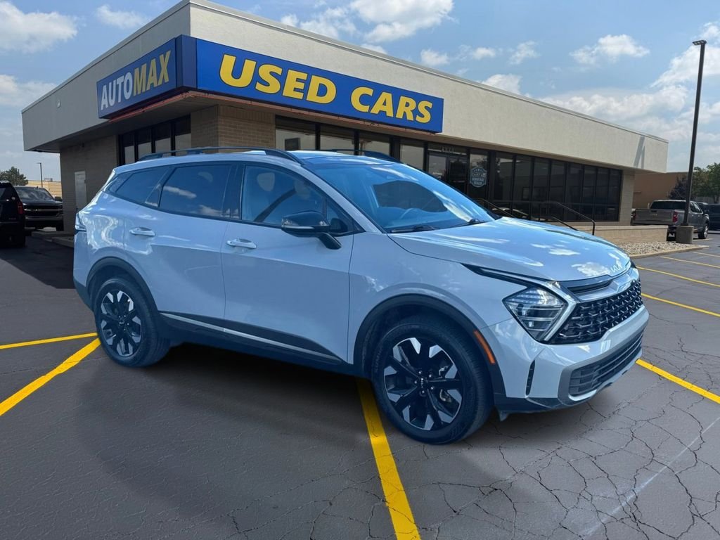 Used 2024 Wolf Gray Kia X-Line image 4