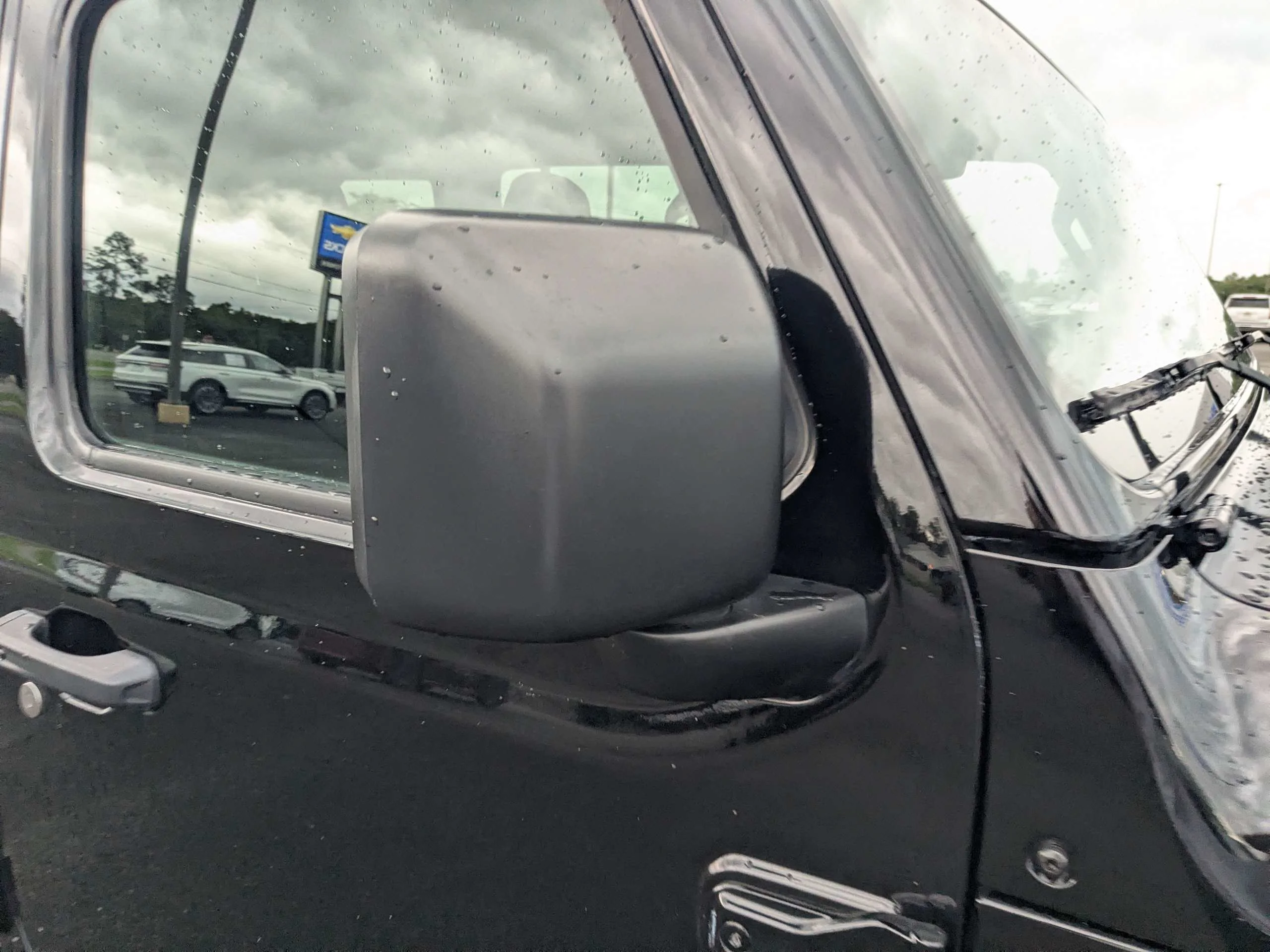 2024 Jeep Wrangler 4-Door Sahara - Photo 12