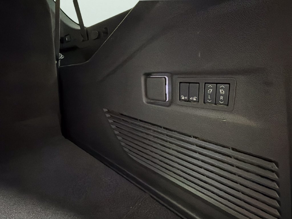 Certified Used 2025 Black Chevrolet Premier image 30
