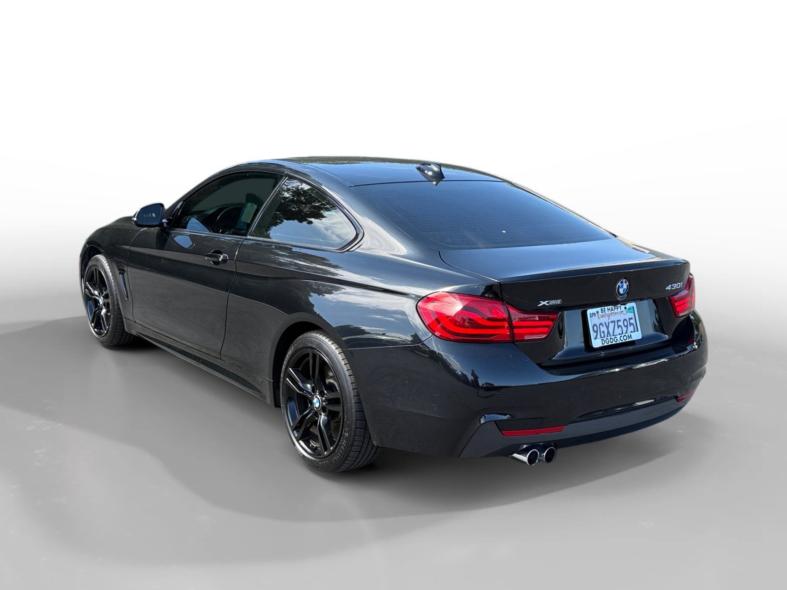 Used 2019 Black Sapphire Metallic BMW 430i xDrive image 3