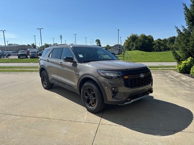 New 2027 Gray Ford Tremor image 31