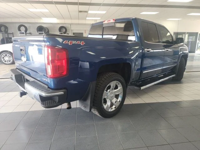 Used 2016 Deep Ocean Blue Metallic Chevrolet LTZ image 3