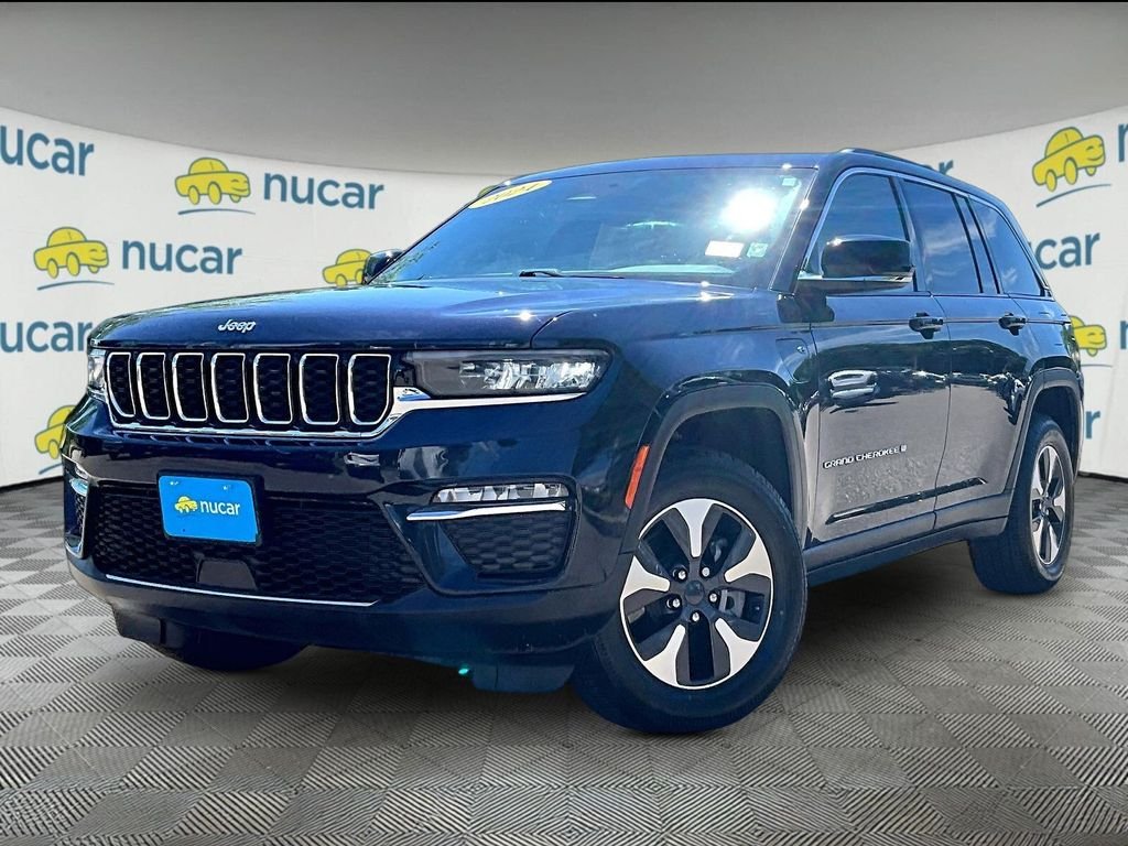 Used 2024 Black Jeep 4xe image 3