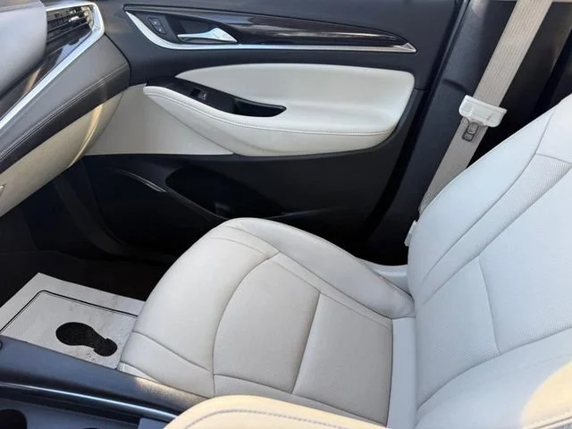 2023 Buick Enclave Essence - Photo 22