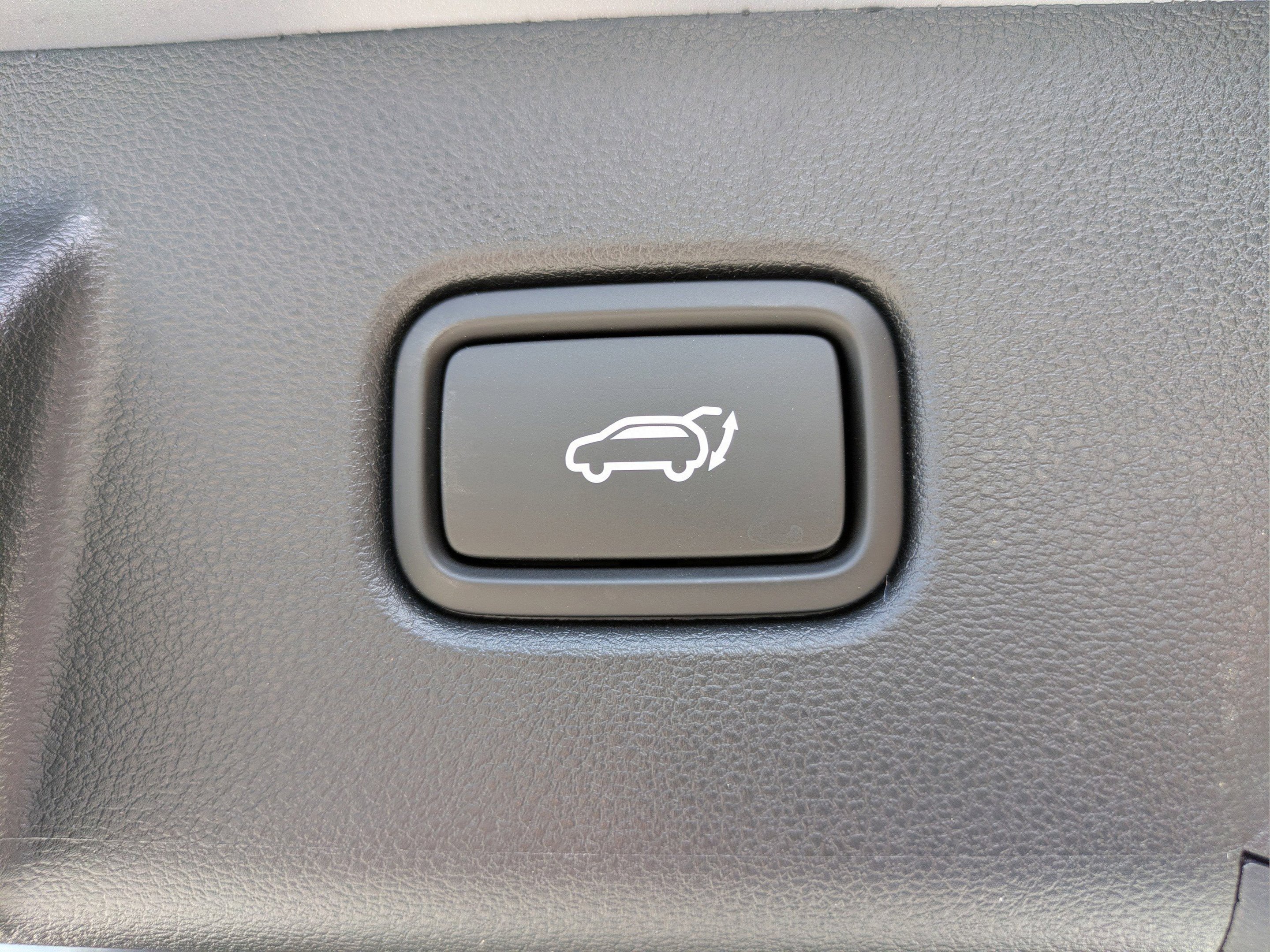 New 2026 Hampton Gray Hyundai SEL FWD image 29