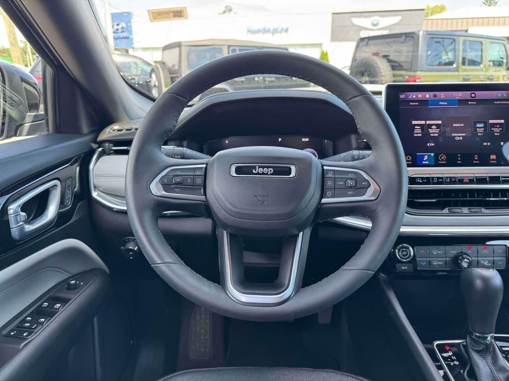 Used 2023 Gray Jeep Limited image 19