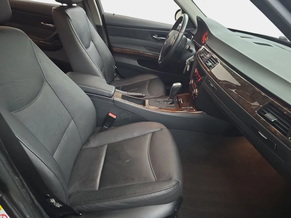 Used 2007 Sparkling Graphite Metallic BMW 328xi image 10