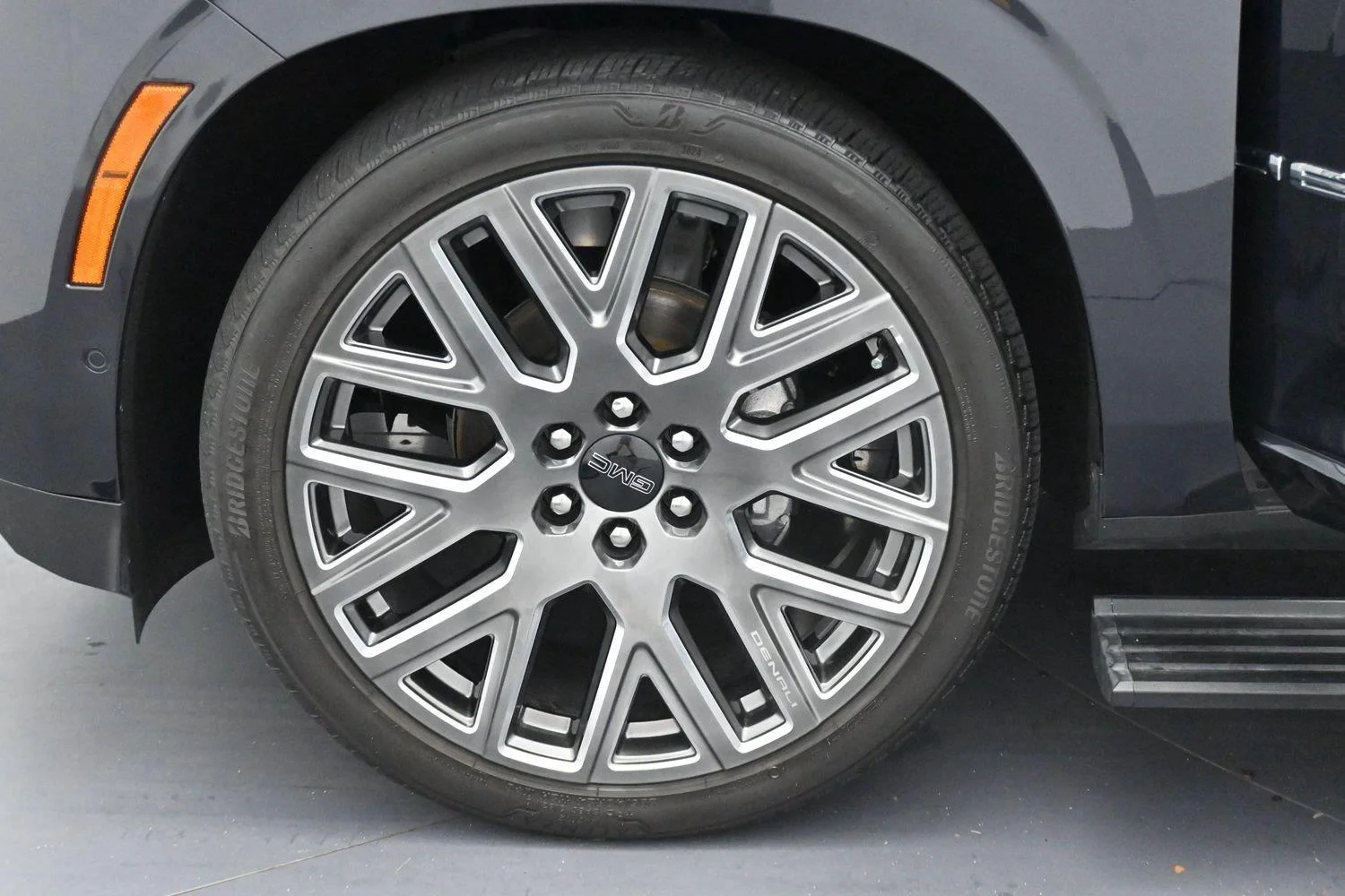 Used 2025 Titanium Rush Metallic GMC Denali Ultimate image 44