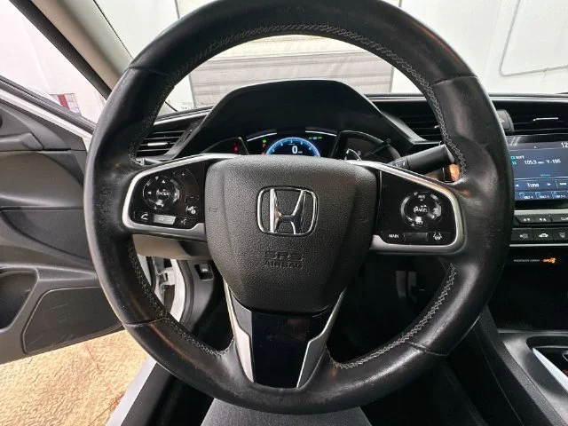 Used 2019  Honda EX image 13