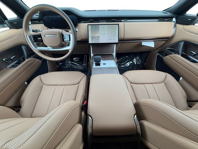New 2026 Fuji White Land Rover SE image 12