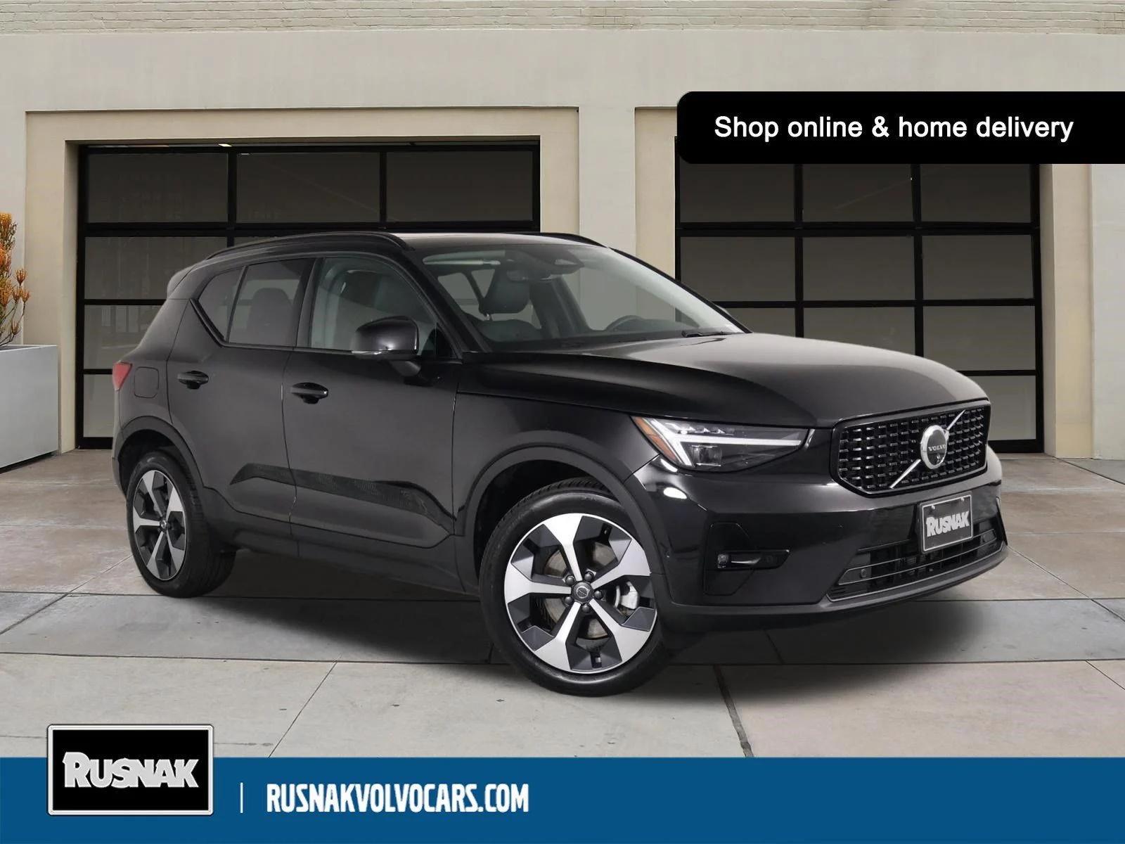 2026 Volvo XC40 Plus