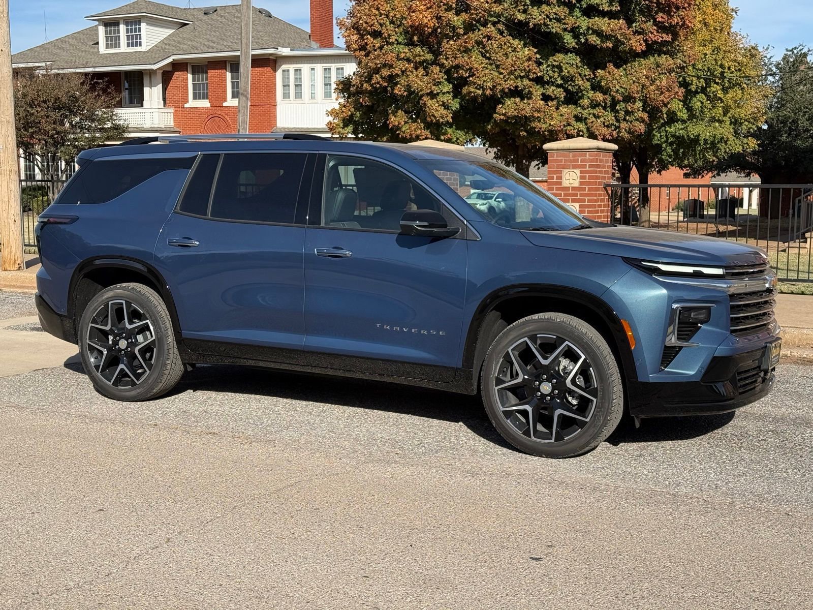 New 2026 Lakeshore Blue Metallic Chevrolet High Country image 2