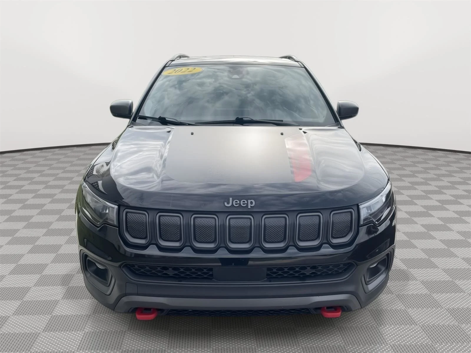 Used 2022 Diamond Black Crystal Pearlcoat Jeep Trailhawk image 3