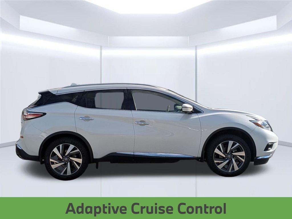 Used 2018 White Nissan Platinum image 9