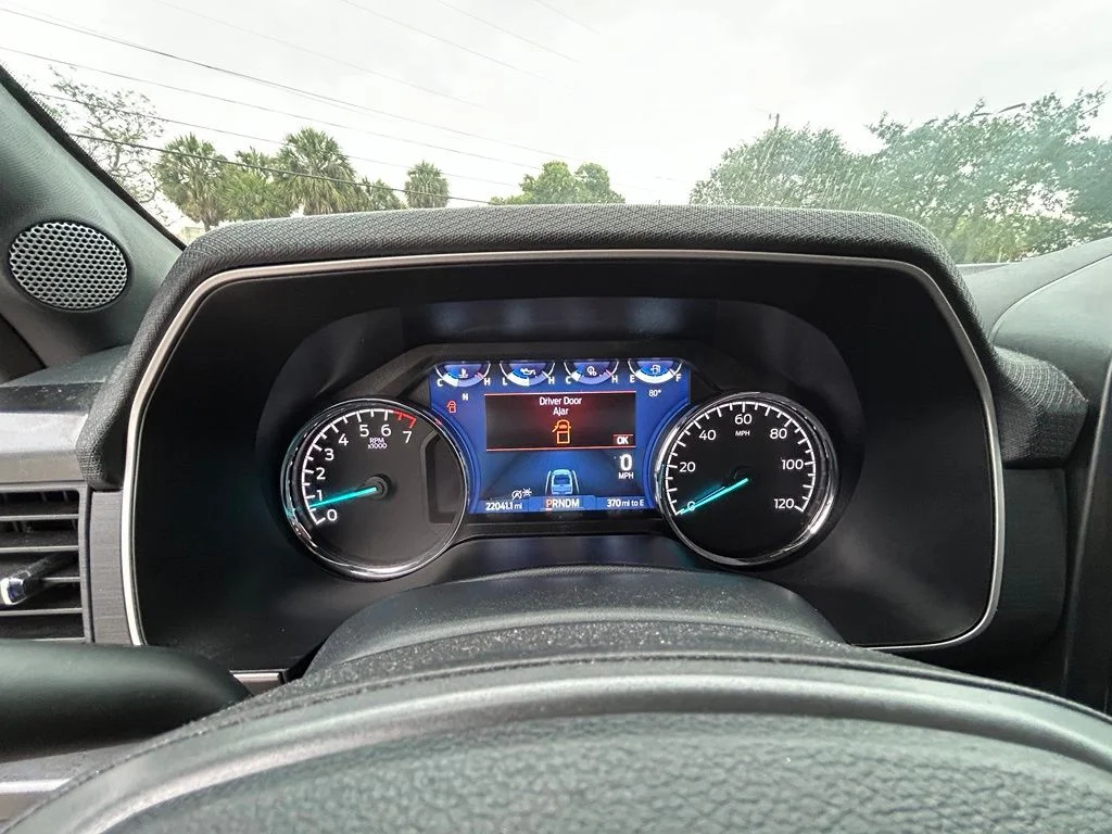 Used 2022 Gray Metallic Ford XLT image 41