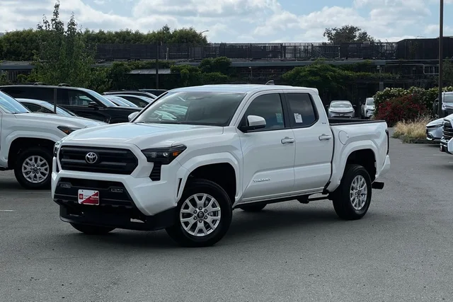 2026 Toyota Tacoma 2026 Toyota Tacoma SR5 4D Double Cab