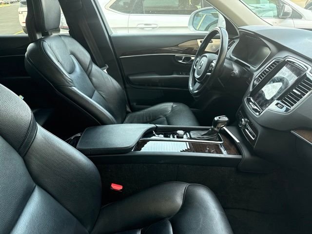 Used 2016 Silver Volvo T6 Momentum image 4