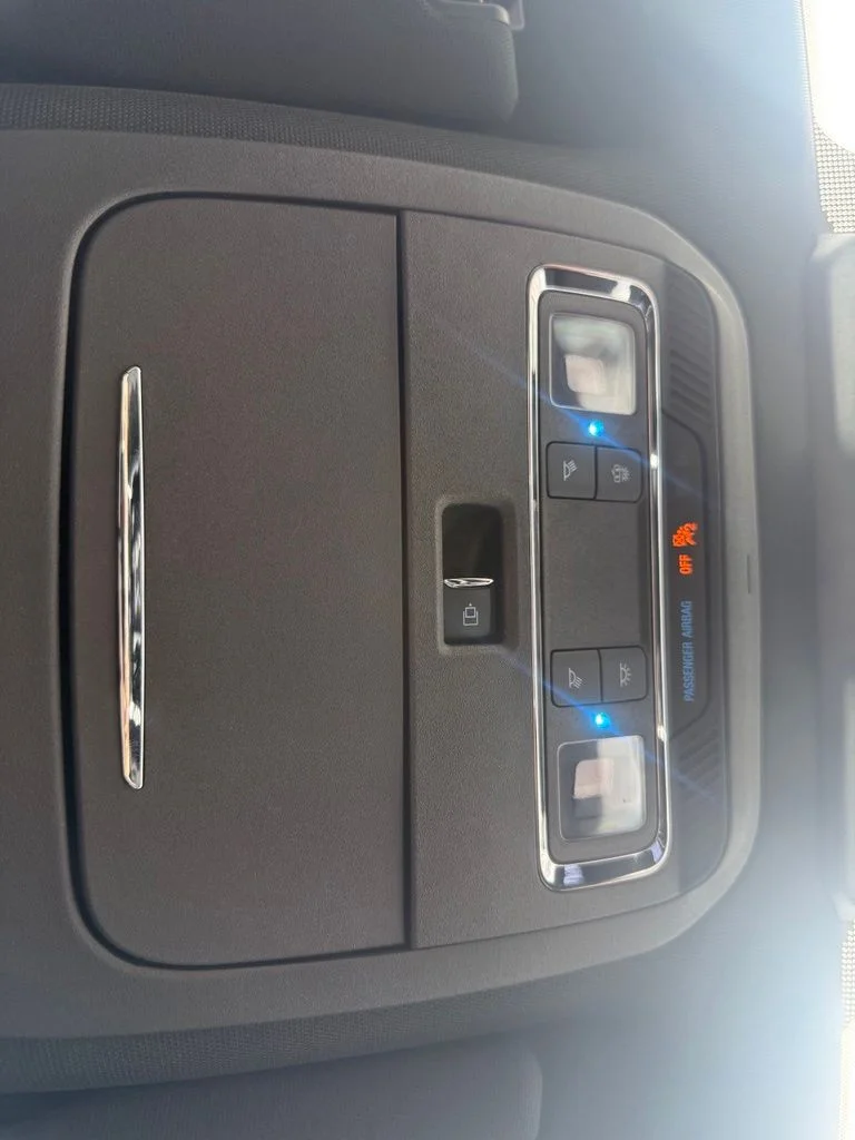 Used 2023 Black Ford Lariat image 38