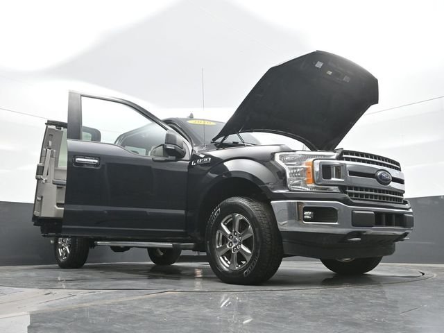 Used 2020 Black Ford XLT image 32
